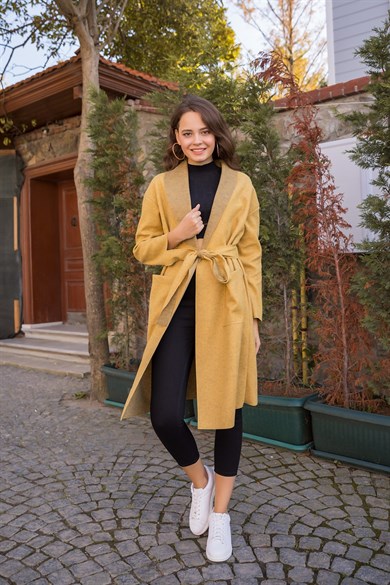 Deri Kemerli Triko Elbise